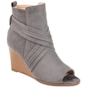 Journee Collection Sabeena Wedge NWT